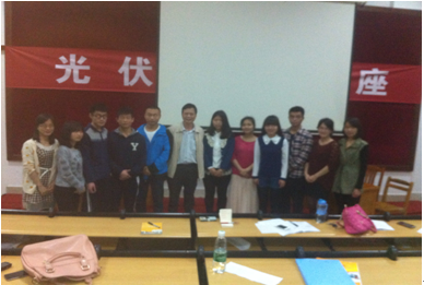 黎海波校長與校辯論隊隊員