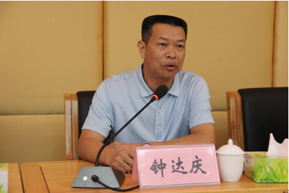 （圖三）市民政局副局長鐘達慶講話