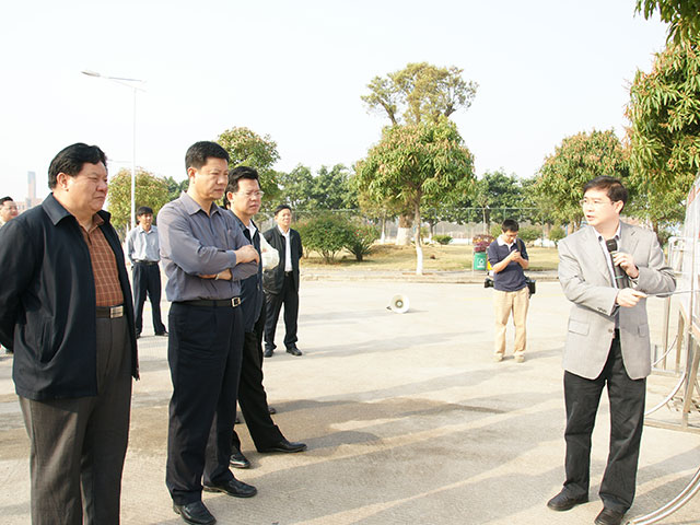 2011年2月28日，時(shí)任河源市市委書記陳建華，市長(zhǎng)彭建文，時(shí)任市委常委、副市長(zhǎng)楊耀初等領(lǐng)導(dǎo)到校指導(dǎo)工作
