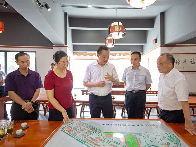 2019年7月16日，廣東省人力資源和社會(huì)保障廳廳長(zhǎng)陳奕威一行到我院調(diào)研辦學(xué)情況
