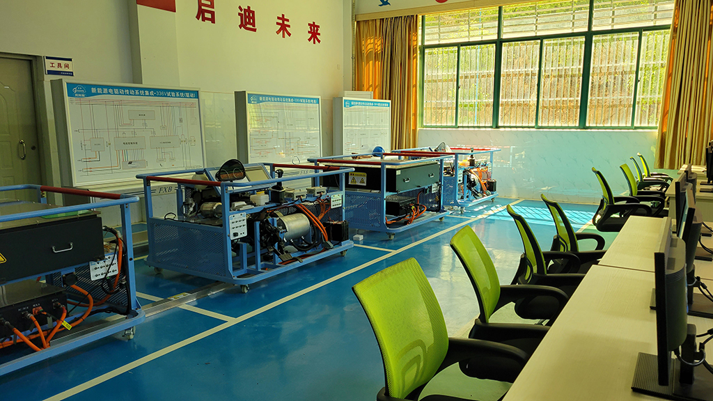 純電動轎車電驅(qū)動系統(tǒng)實(shí)訓(xùn)室2