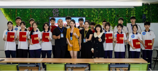 6.7 創(chuàng)業(yè)奮斗正青春 實干建功新征程——河源技師學(xué)院舉行校園創(chuàng)新創(chuàng)業(yè)大賽304.png