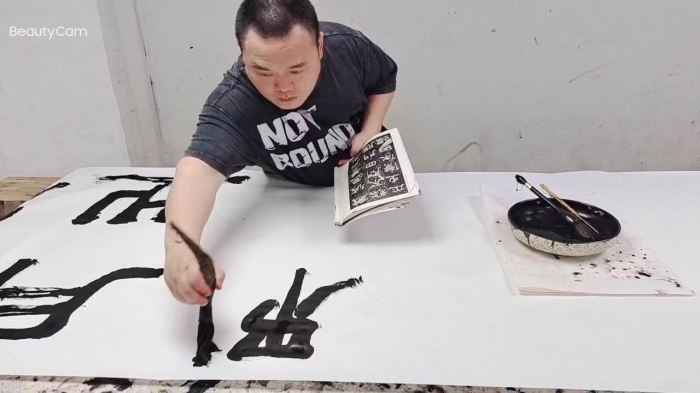 鄧維亮.jpg