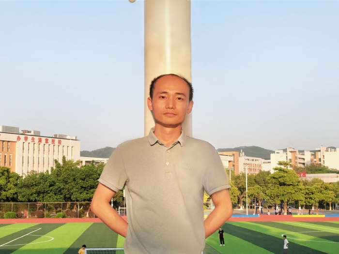 王麒翔.jpg