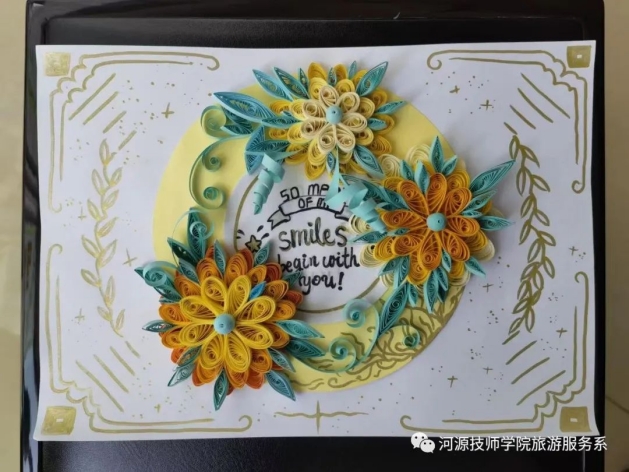 學(xué)生手工作品.jpg